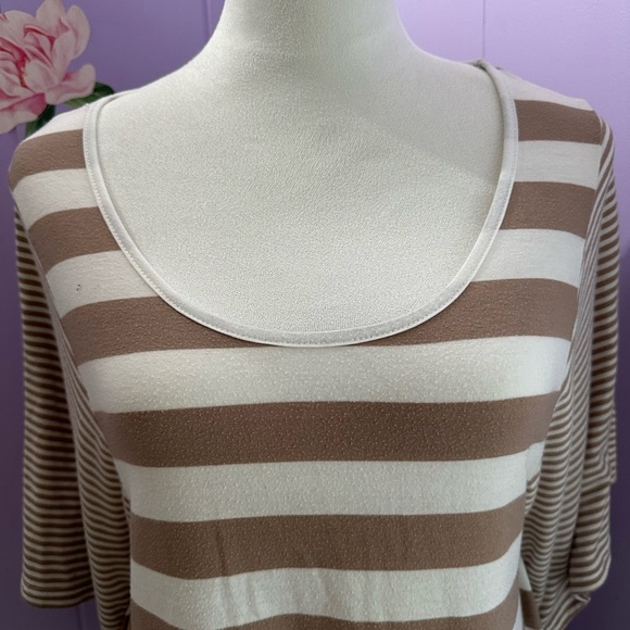 Nine 1 Eight Tan and Ivory Striped Tunic Style Shirt with Bat Wing Sleeves - Picture 2 of 9